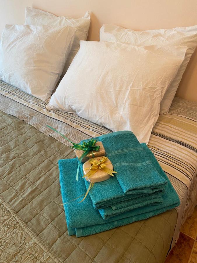 Comfortable Guest Room With Balcony Beniarjo Dış mekan fotoğraf